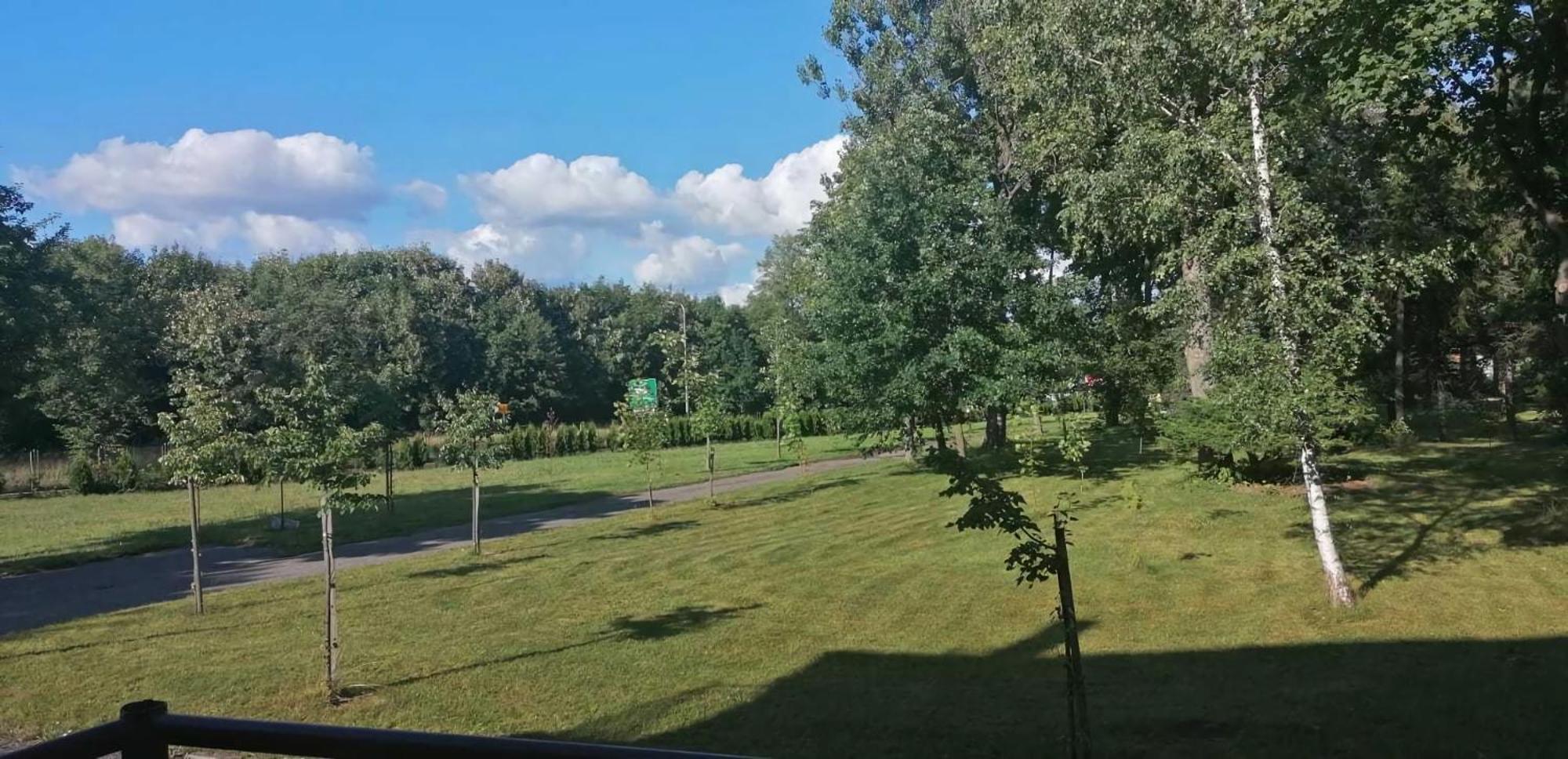 Strefa Zen Pokoje Z Klimatem Przy Parku. Jelenia Gora Luaran gambar